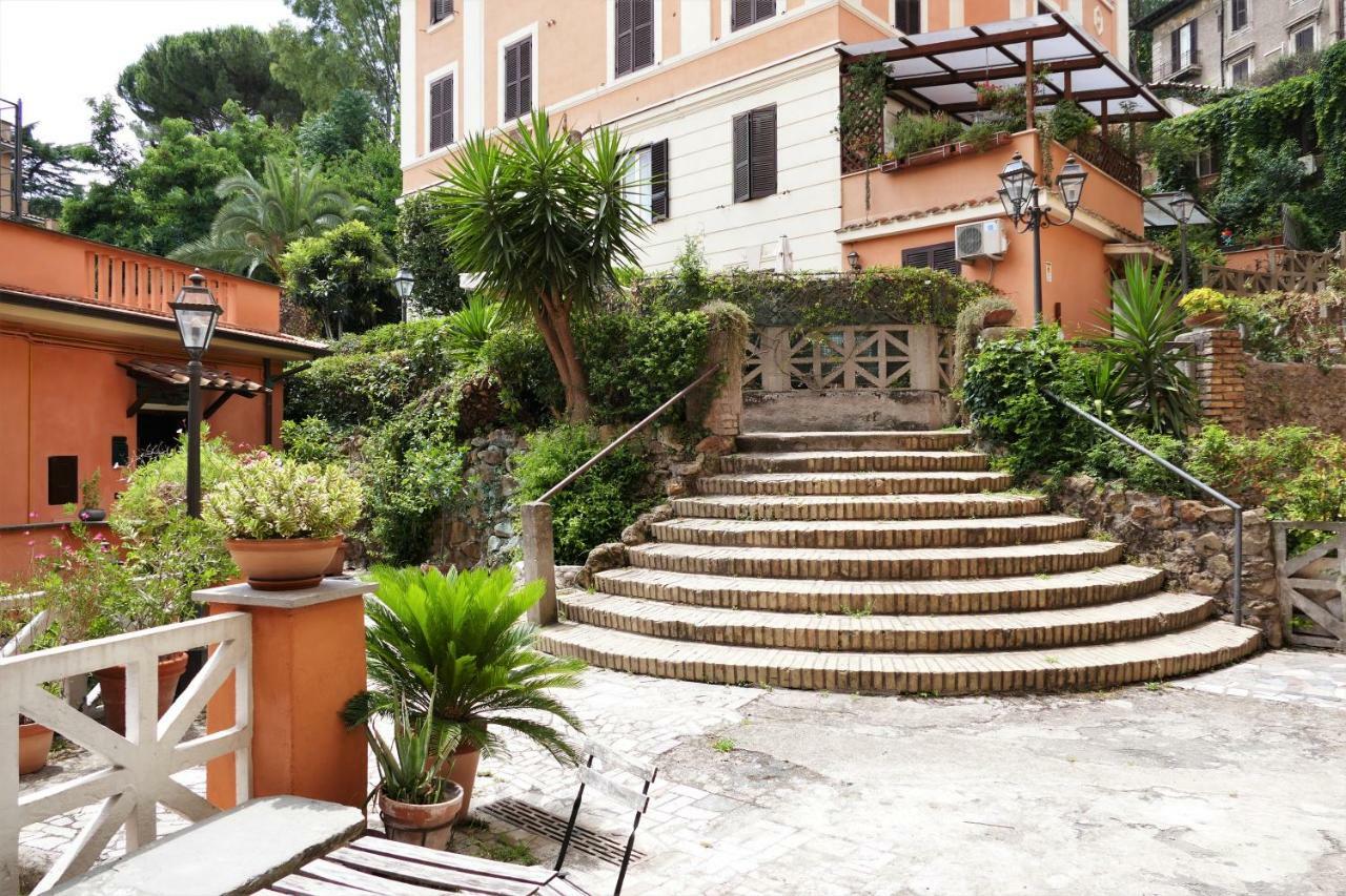 La Casa Nel Borgo Villa Rome Bagian luar foto