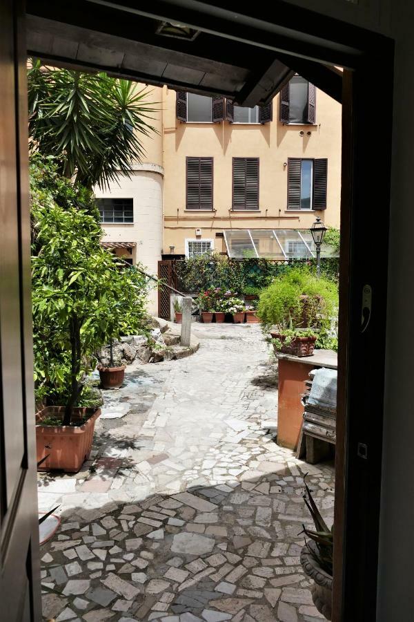 La Casa Nel Borgo Villa Rome Bagian luar foto